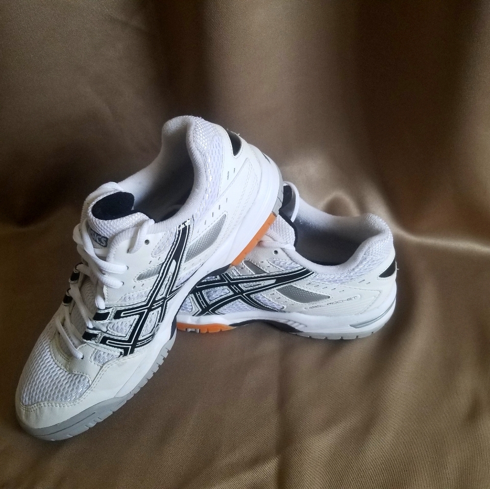 Asics Sneakers